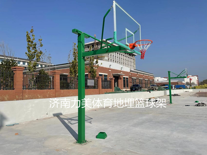 濟(jì)南地埋籃球架.jpg 濟(jì)南地埋籃球架.jpg